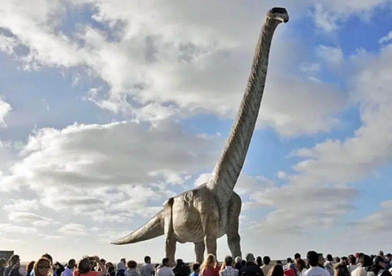 सबसे लंबा डायनासोर कौन सा था?